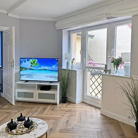 Apartament Maya's Flats & Resorts 120 - Monte Cassino 49 Sopot